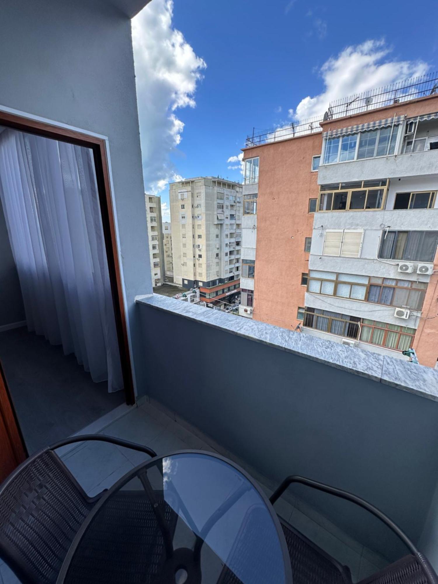 Xhimi'S Seaside Apartments Дуррес Экстерьер фото